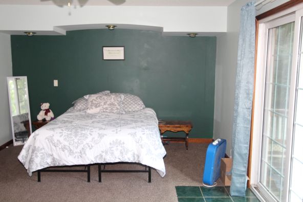 6040 Lerna Rd, Mattoon, IL 61938